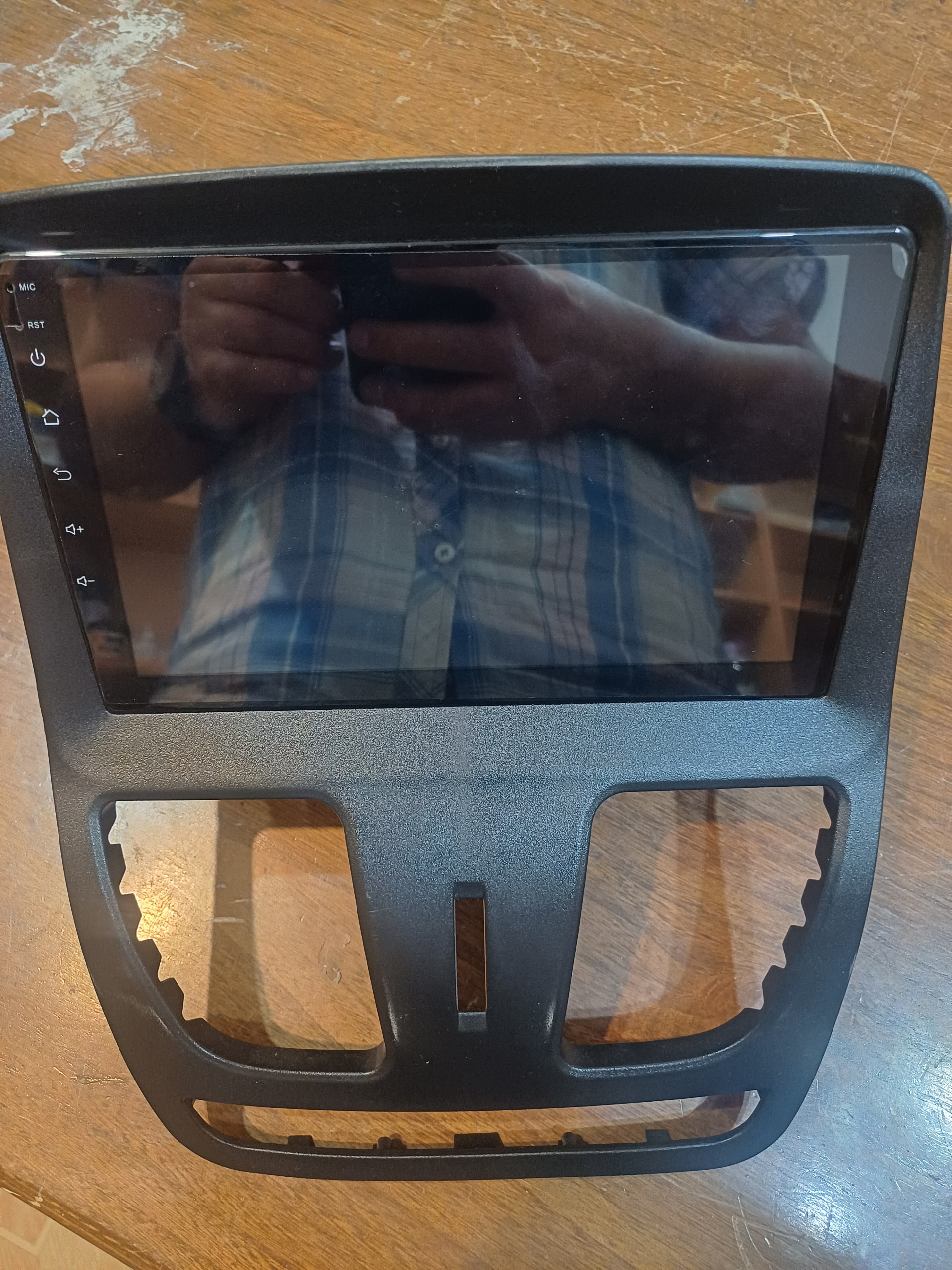 مانیتور فابریکی ساینا اس 10 ابنچ