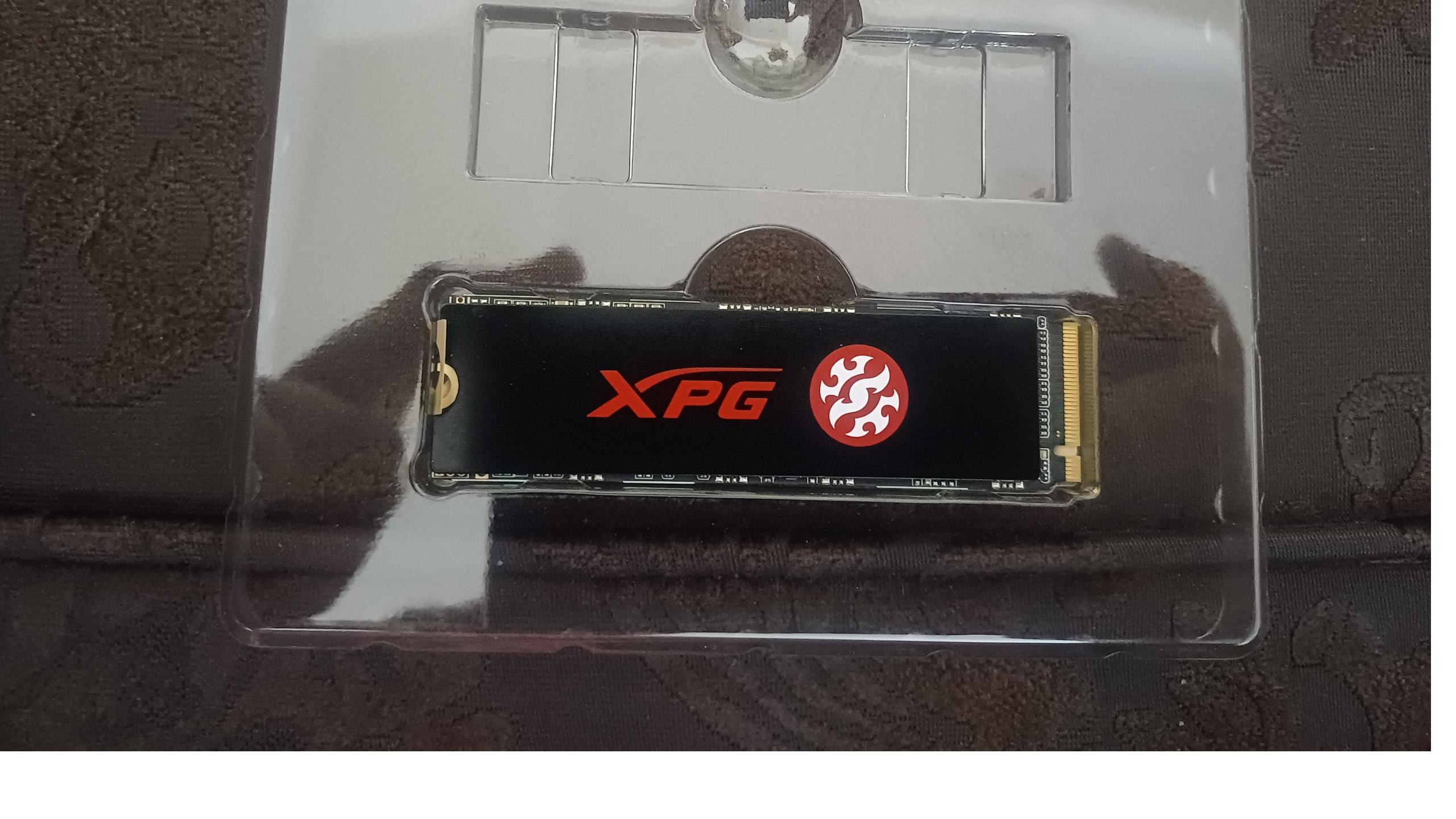 Ssd adata m.2 256xpg