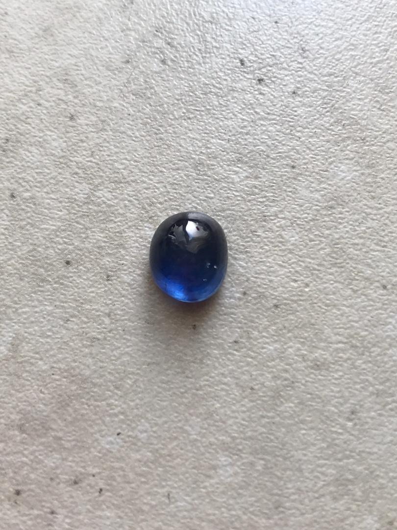 نگین یاقوت کبود