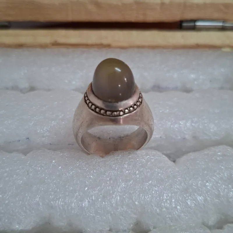 انگشتر عقیق