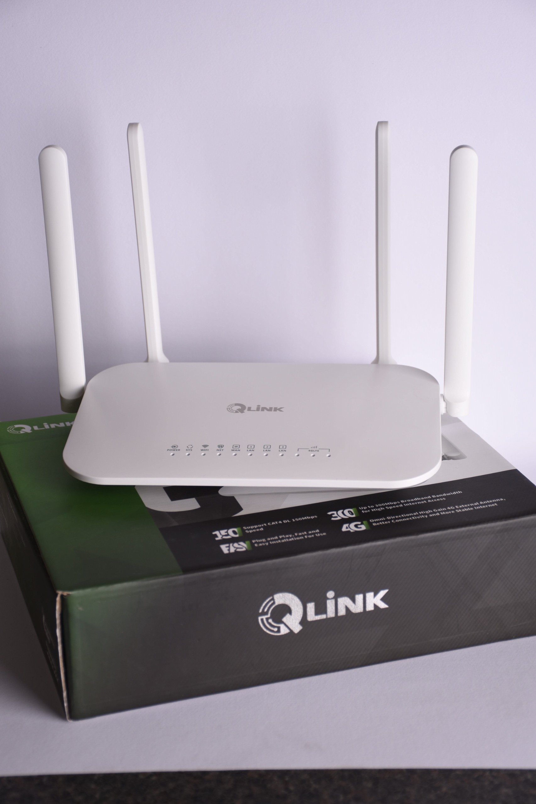 مودم روتر سیم کارتی 4G LTE کیولینک مدل QL610