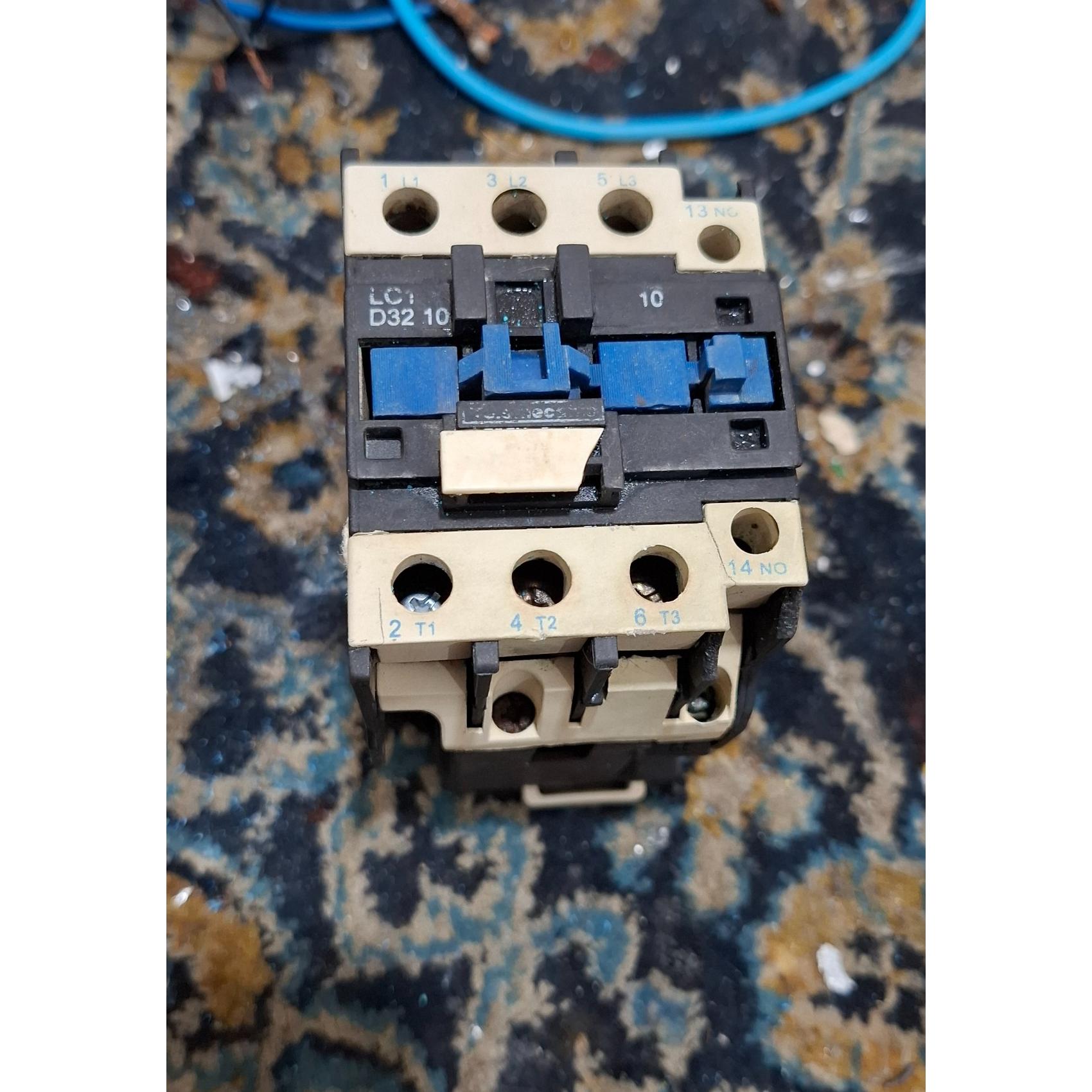 کنتاکتور تمیز 11