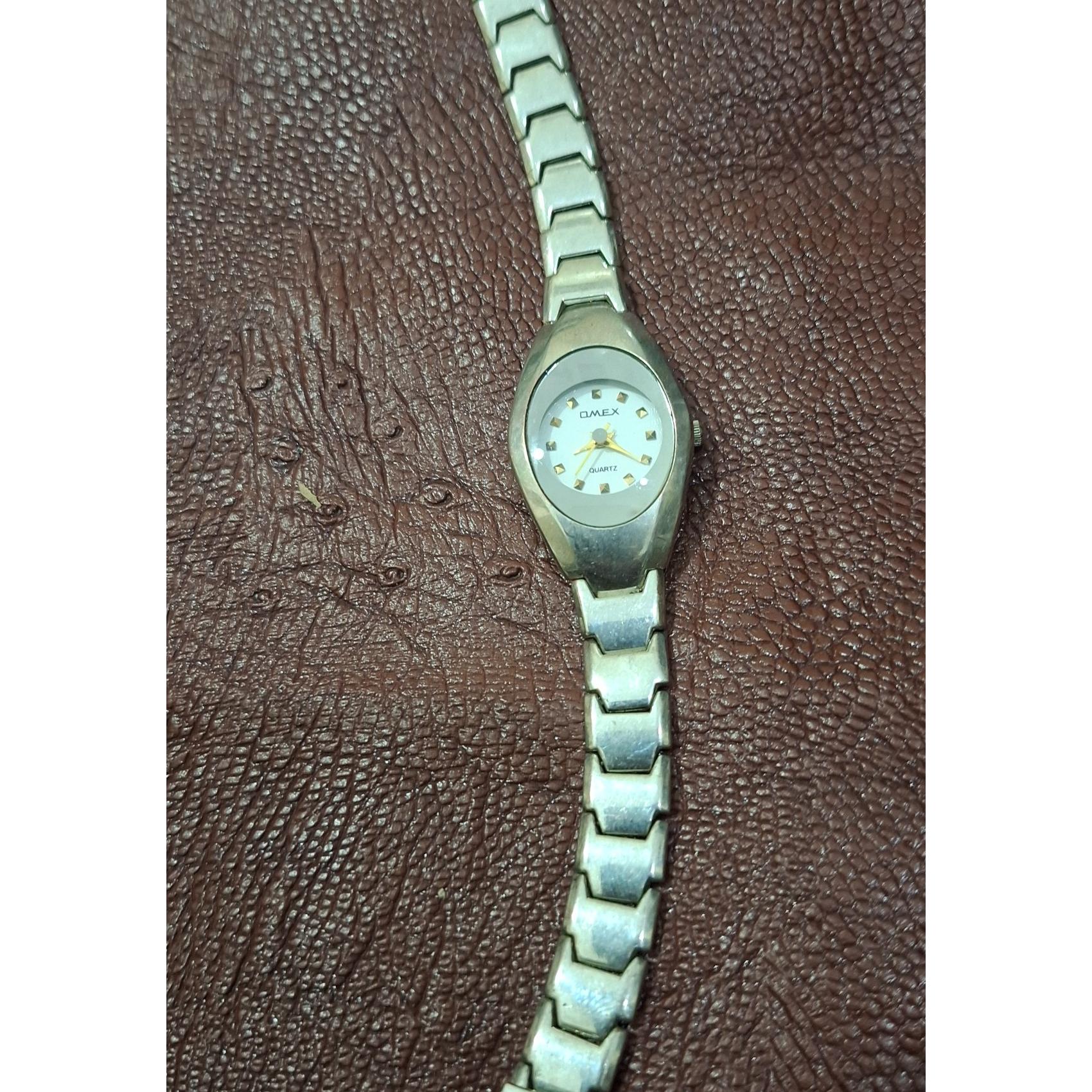 ساعتمو چیه زنانه