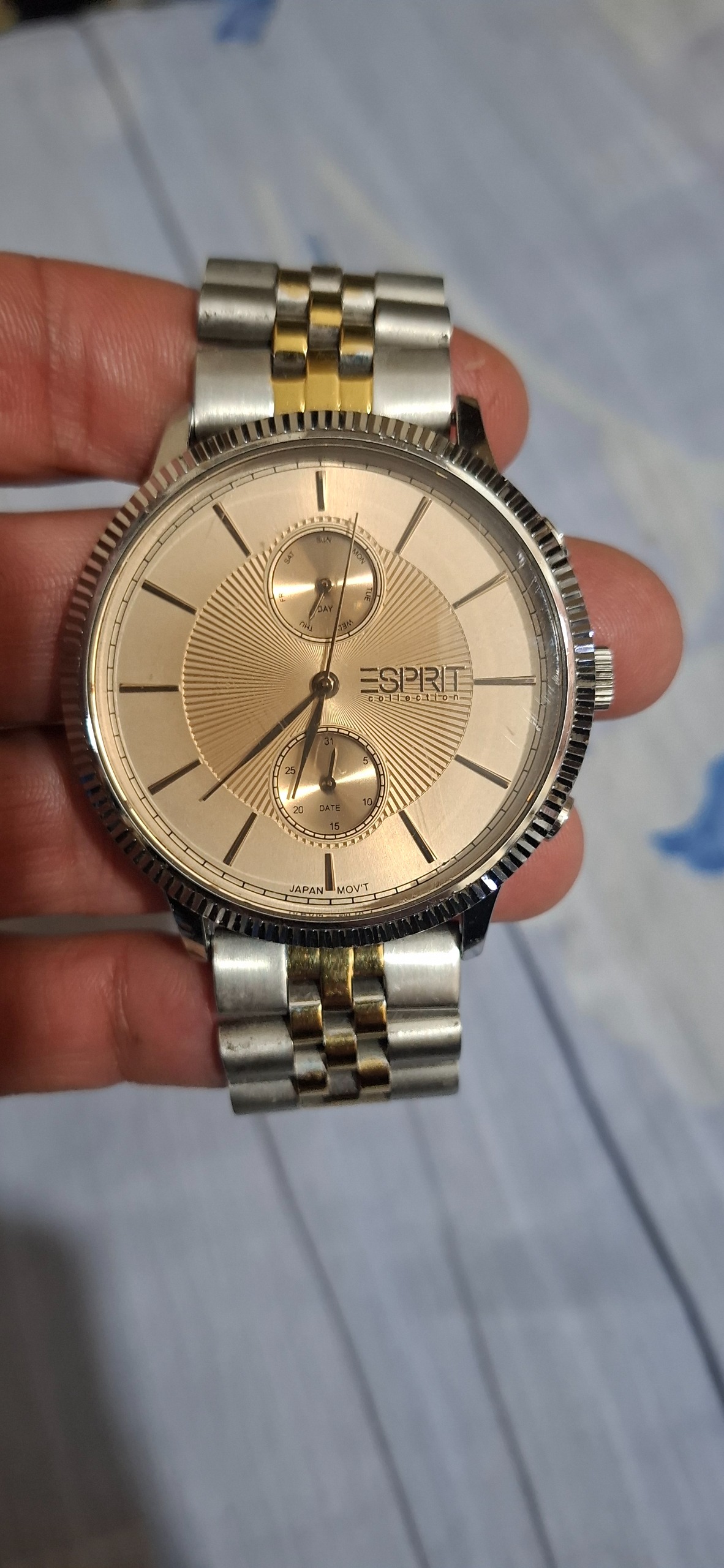 ساعت مچی سه موتوره