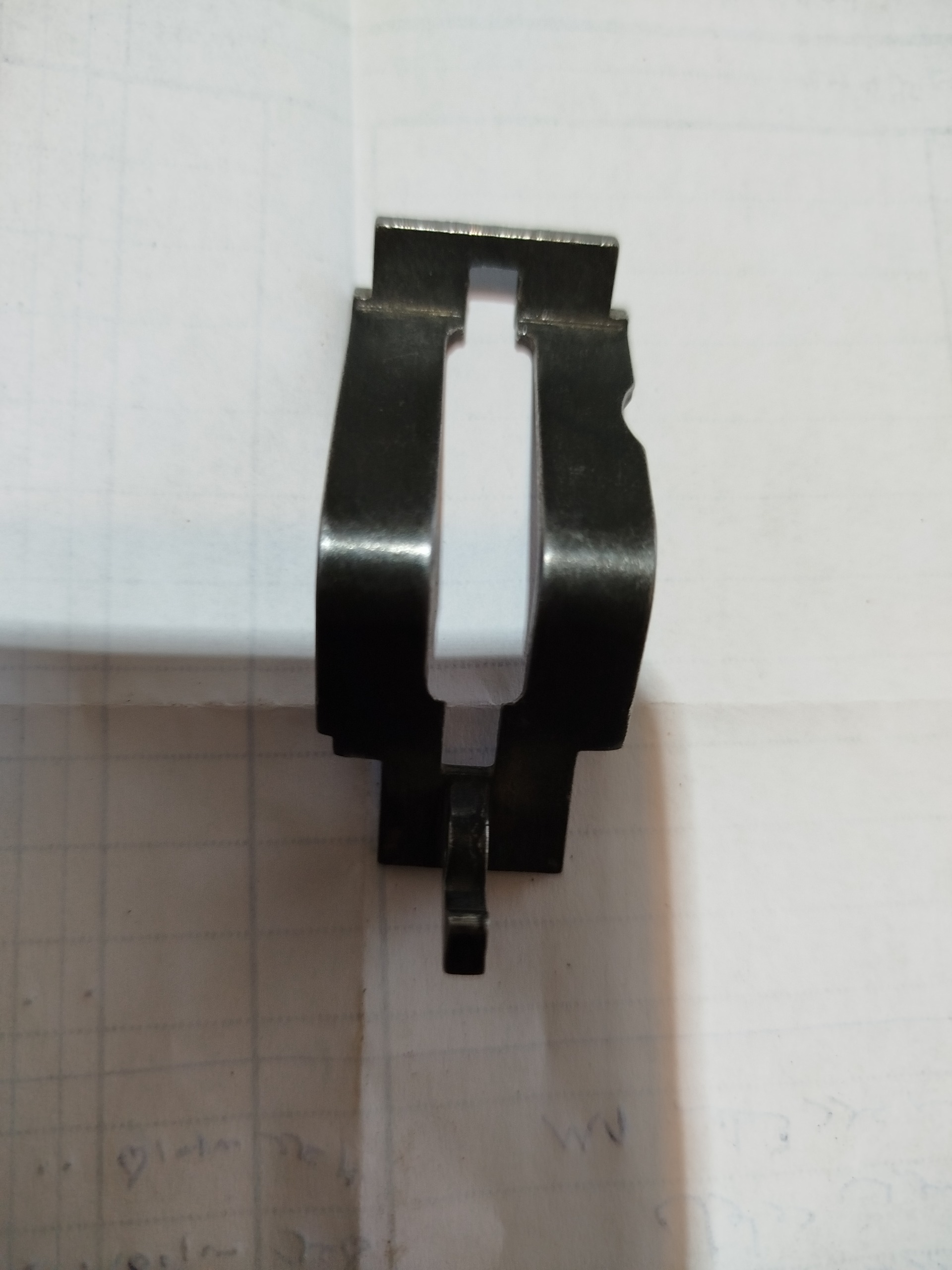 اهرم نگه دارنده فنر ارتجاع ام یک...m1