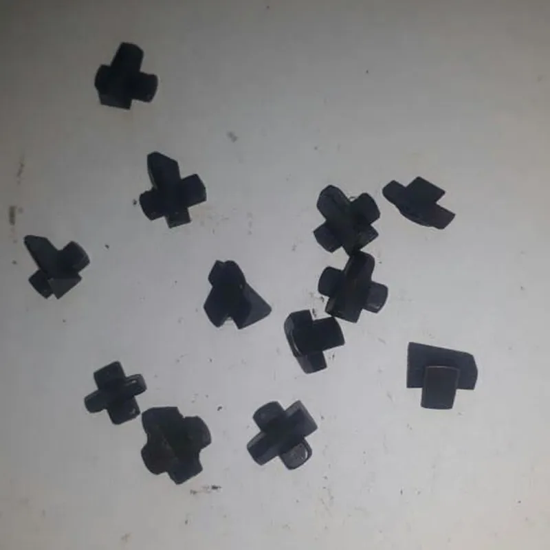 مگسک مثلث شکل برنو