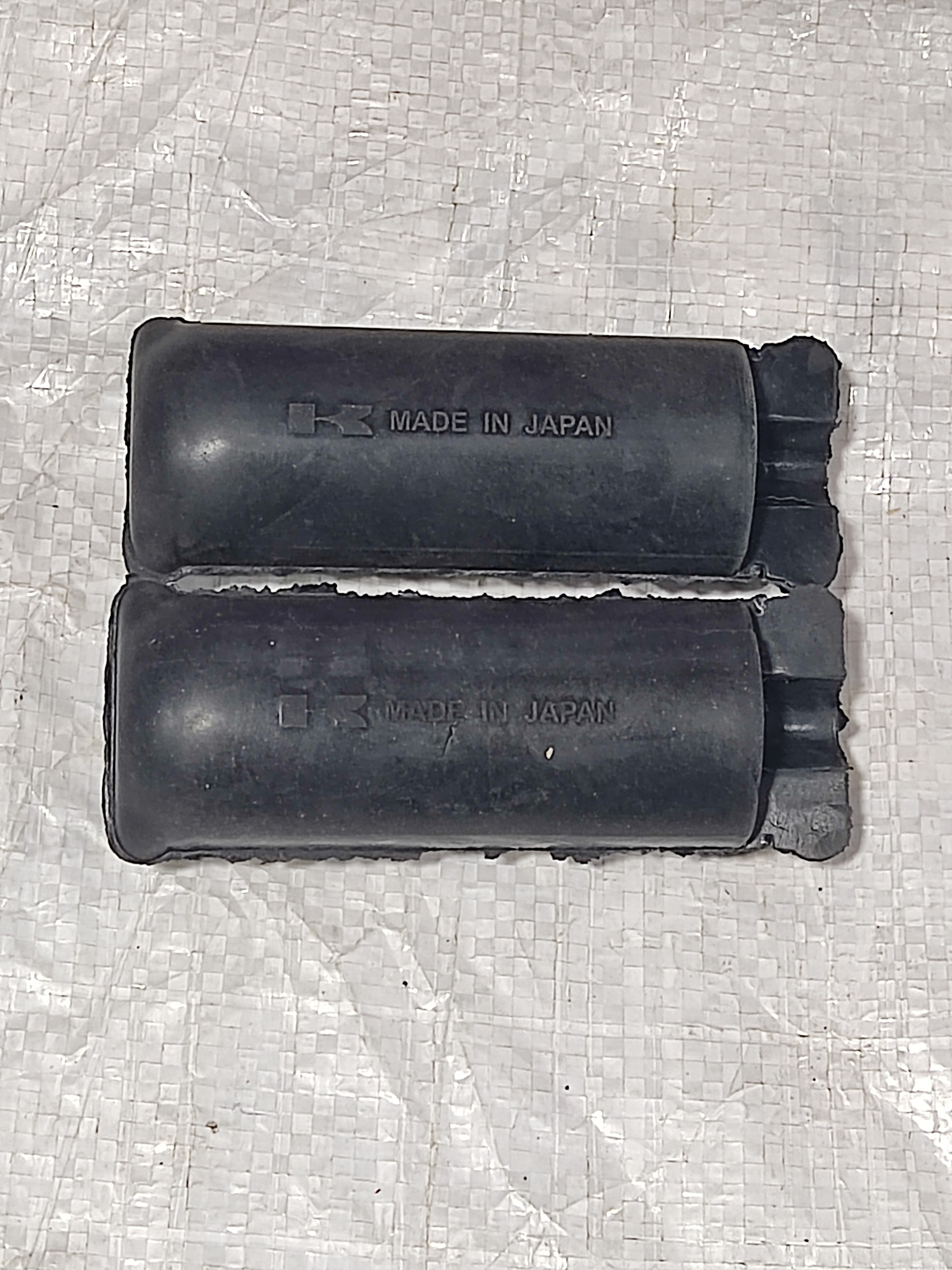 لاستیک رکاب جلو کاوازاکی GTO ژاپن نویس