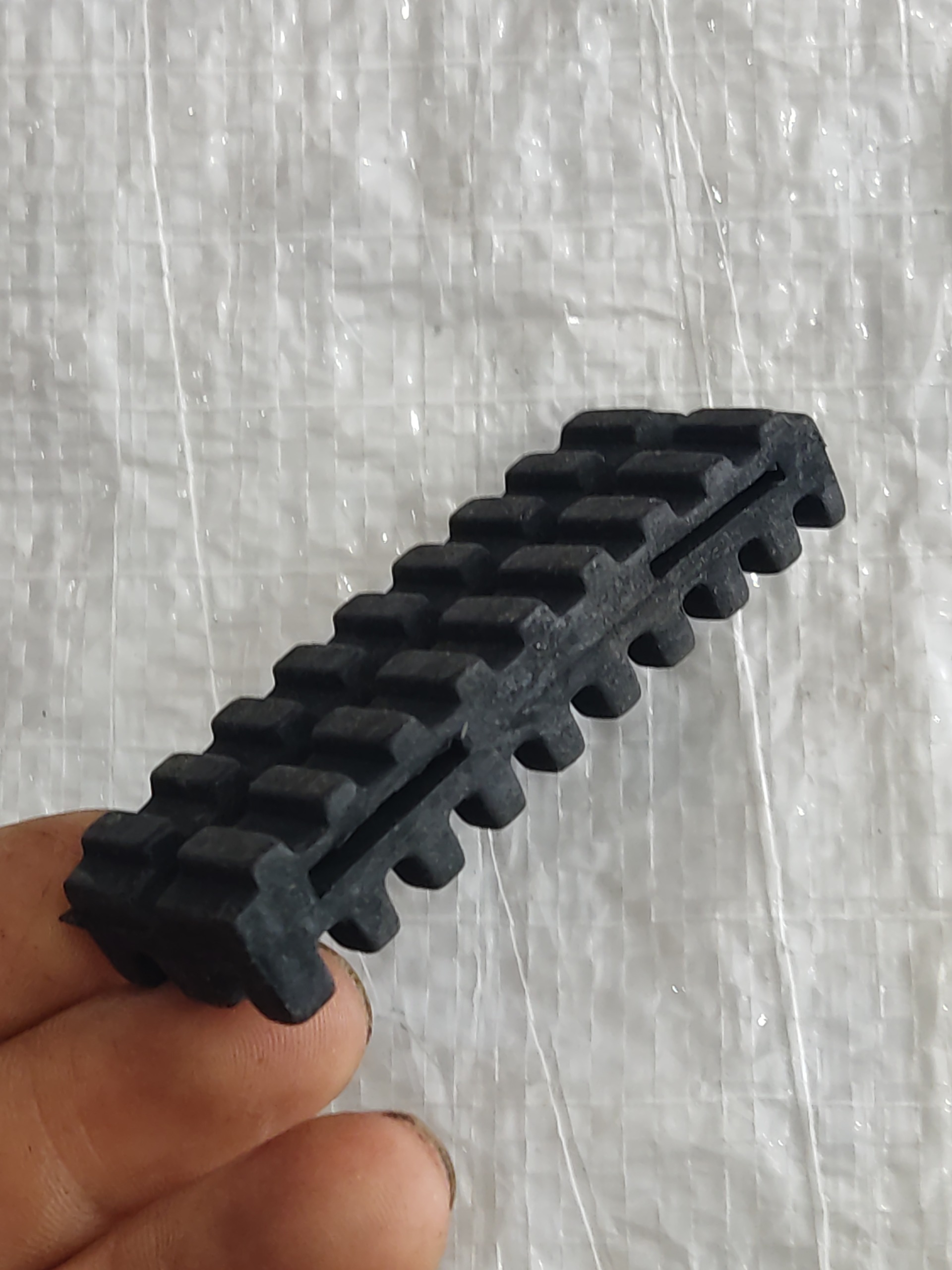 لاستیک زیر باک سوزوکی ax100
