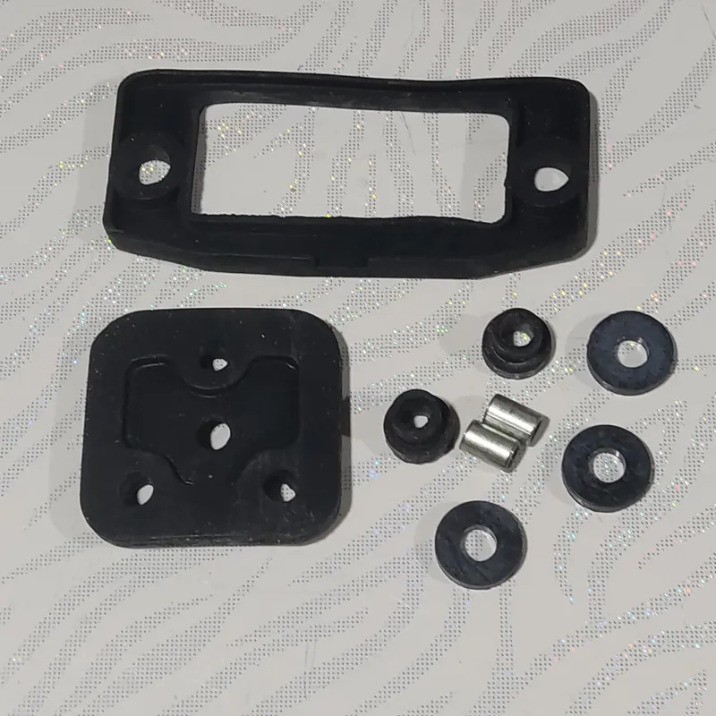 لاستیک پشت خطر کامل کاوازاکی GTO125