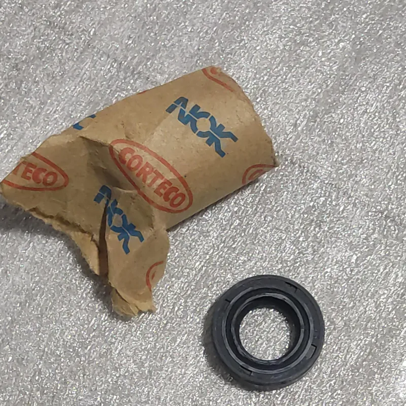 کاسه نمد هندل یاماها100قدیم اصلی