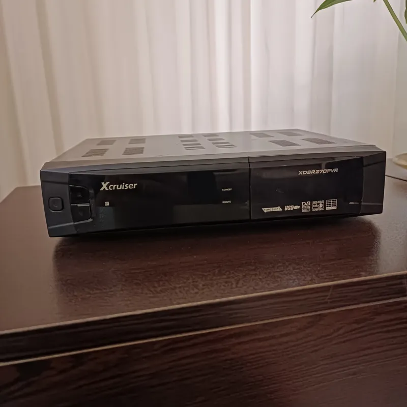 گیرنده دیجیتال غیر اچ دی