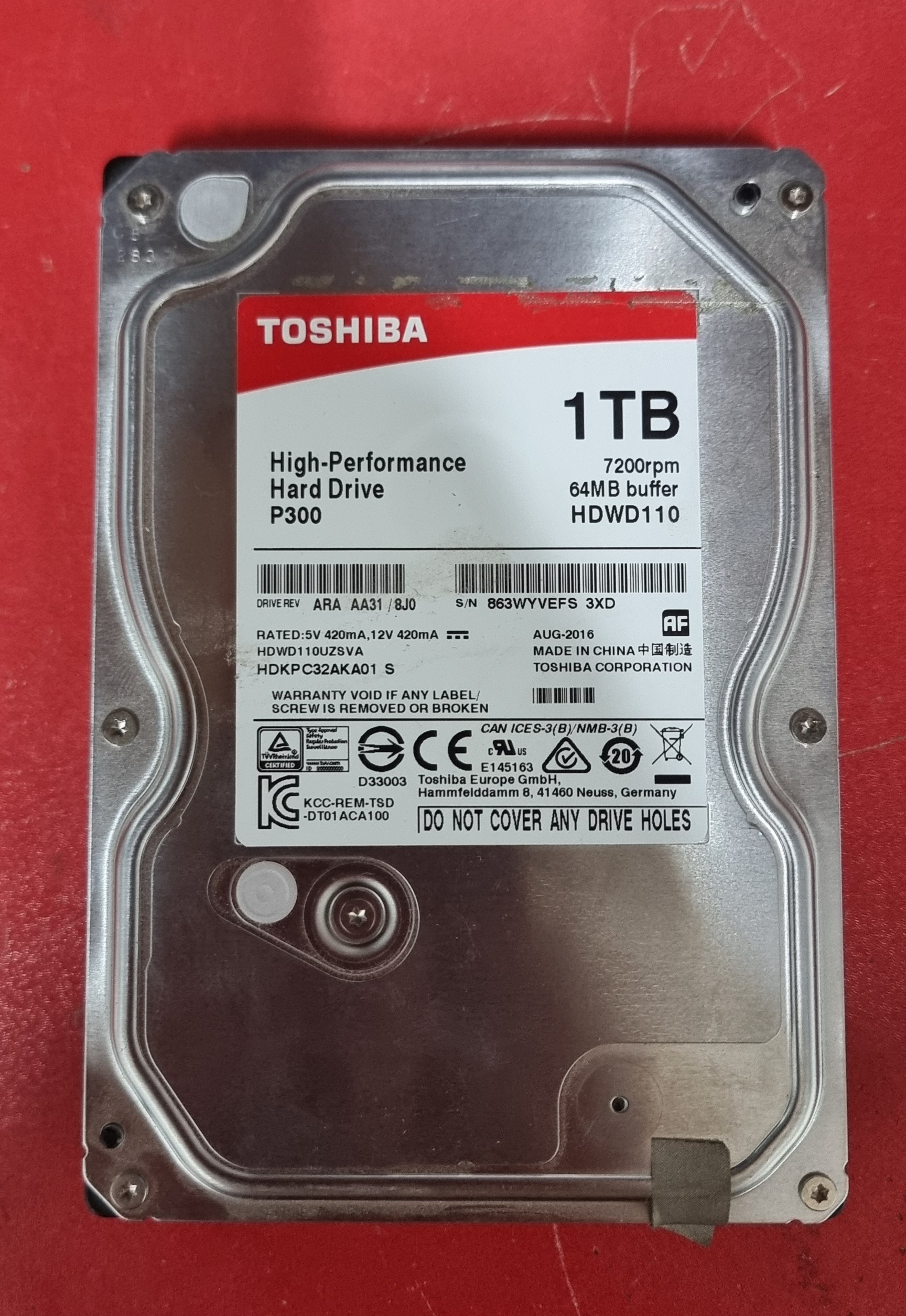 هارد توشیبا یک ترا اینترنال کیس