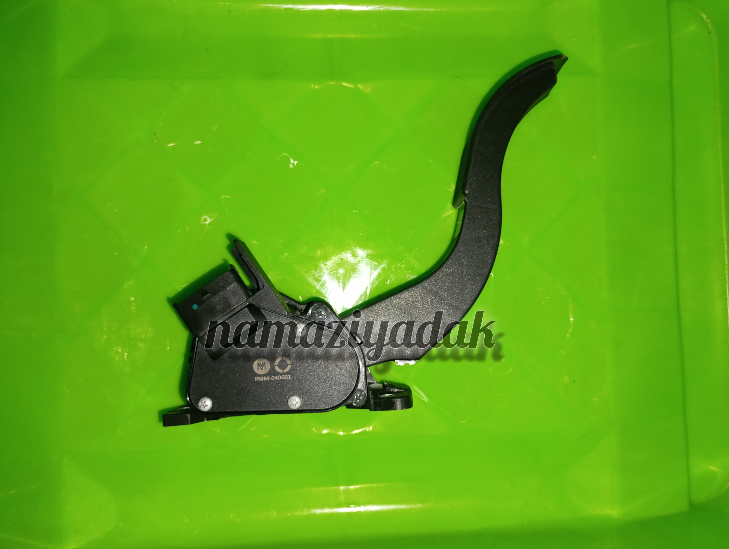 پدال گاز برقی شاهین جدید