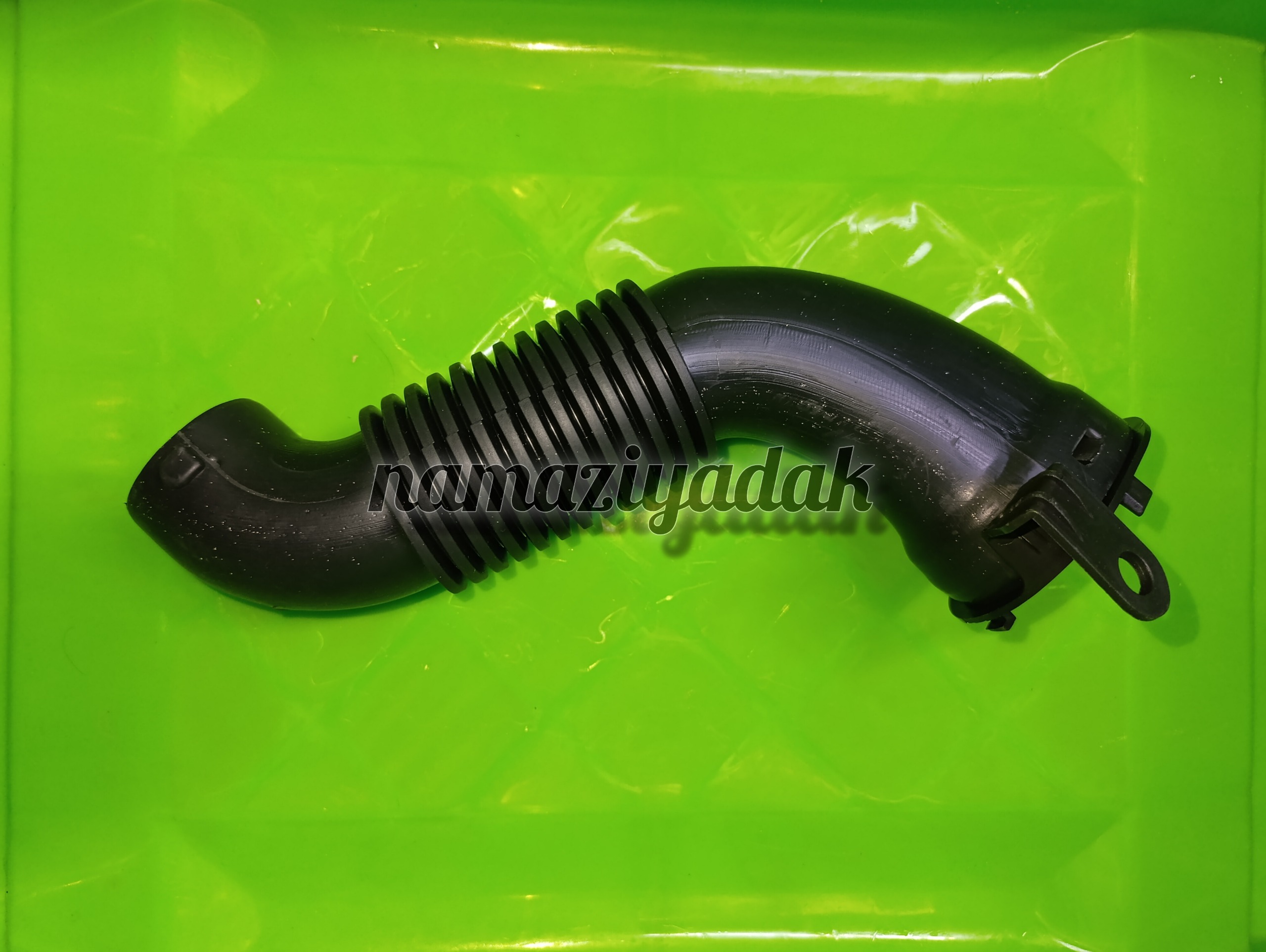 لوله گلویی ورودی هوا تارا