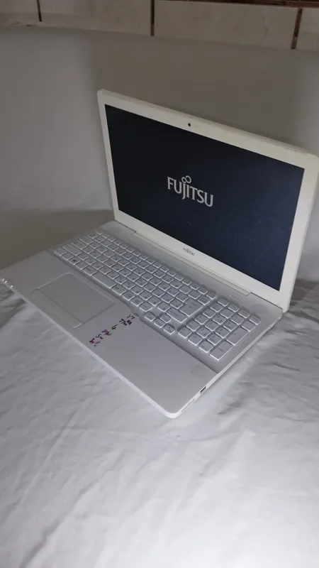 فوجیتسو کور7 نسل7 HQ