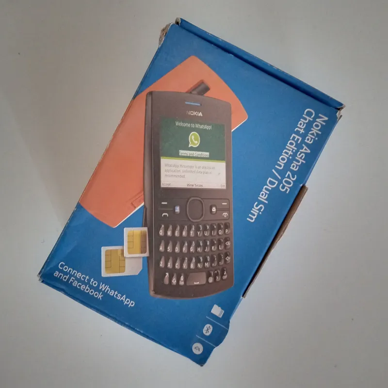 کارتون و جعبه گوشی نوکیا مدل Asha 205 دو سیم