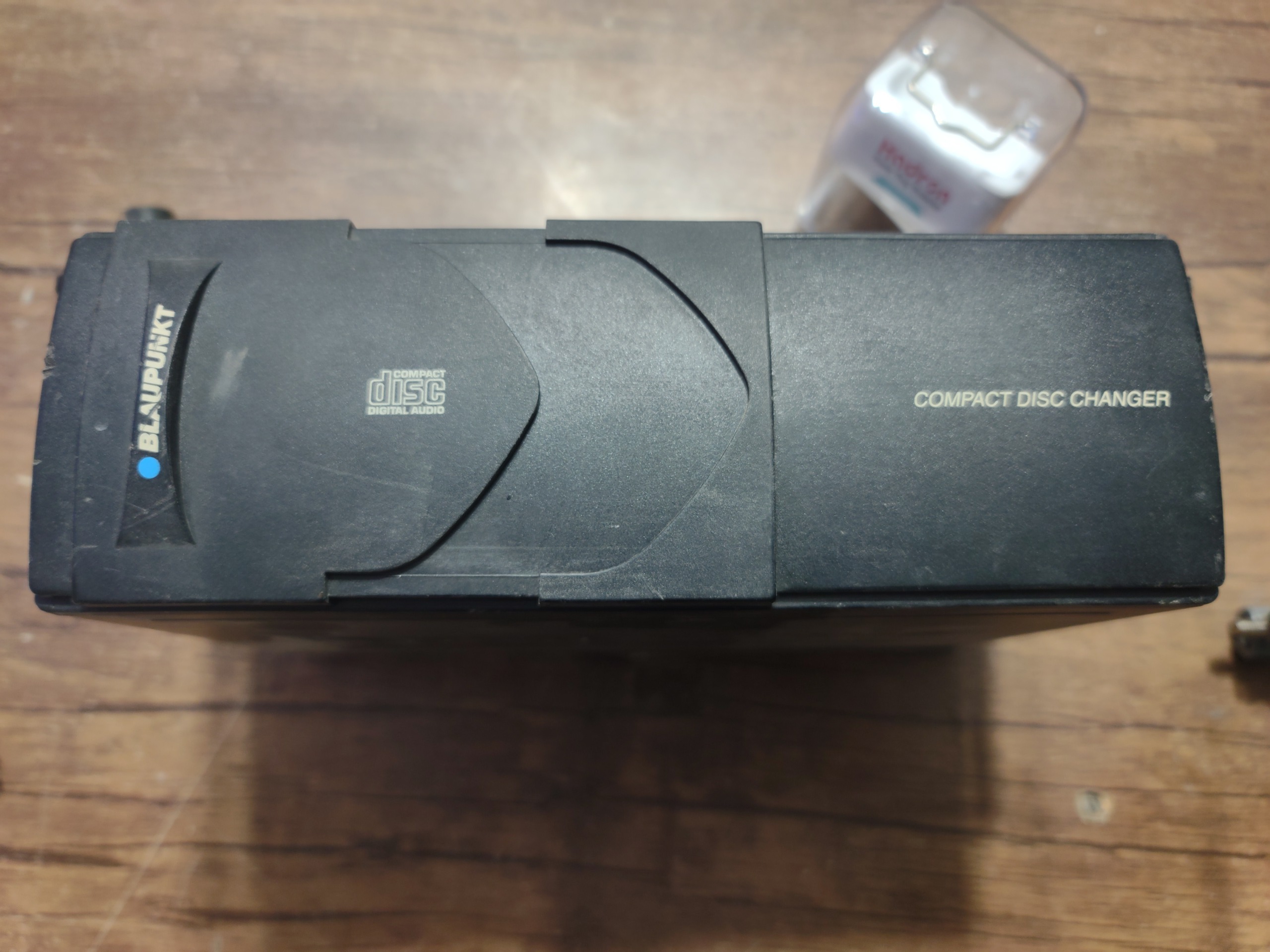 سی دی چنجر blaupunkt