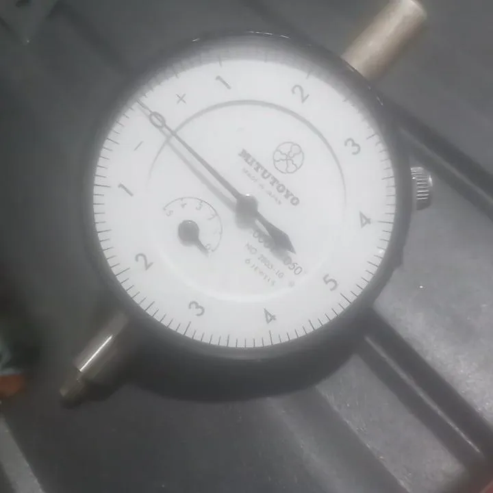 ساعت اندیکاتور دقت 0.0001