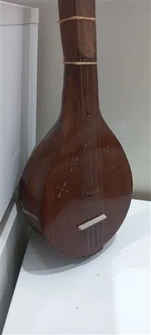 سه
