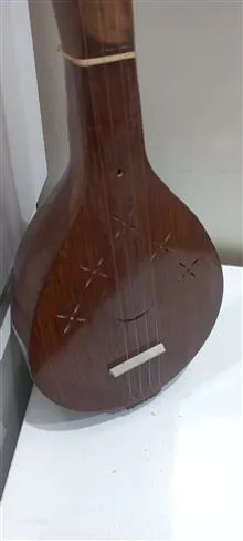 سه