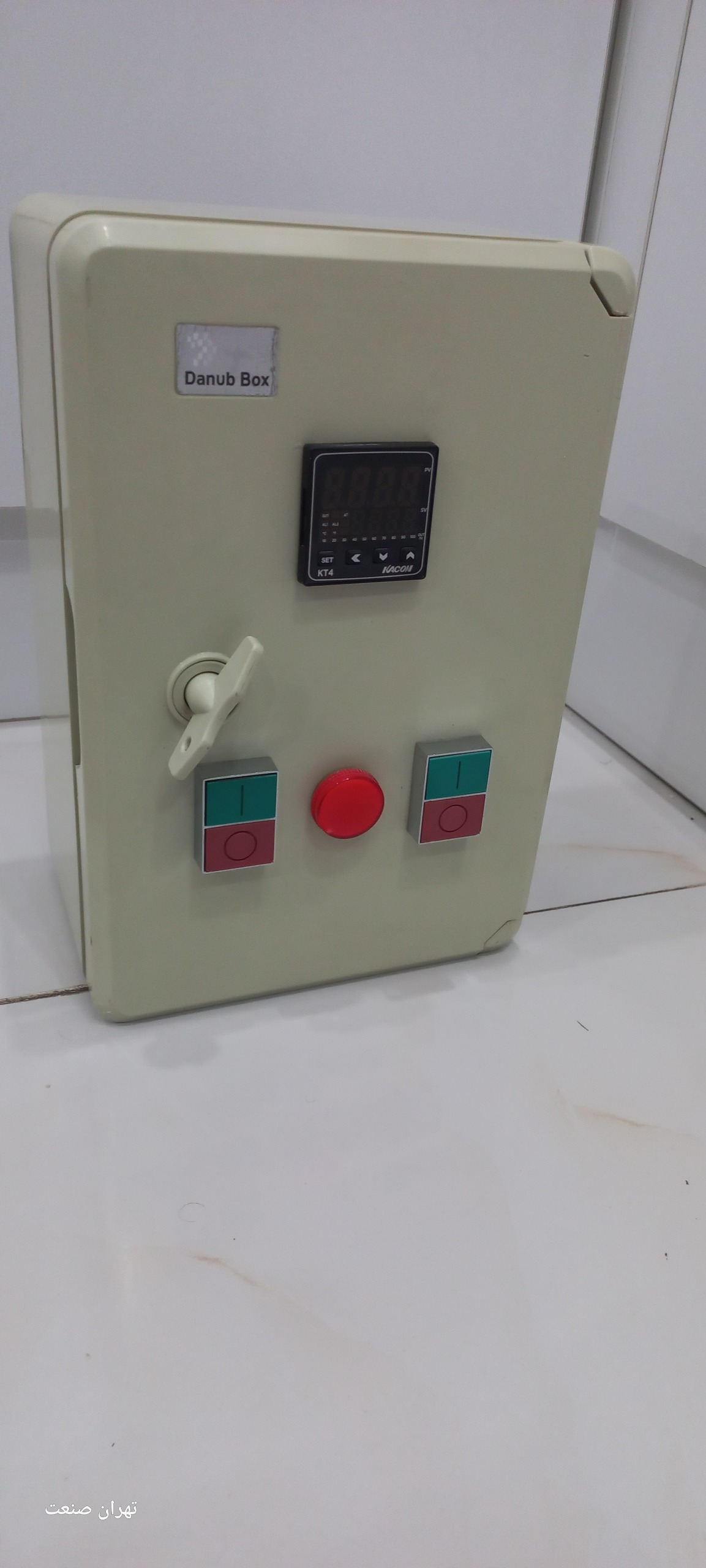 تابلو برق کوچک صنعتی