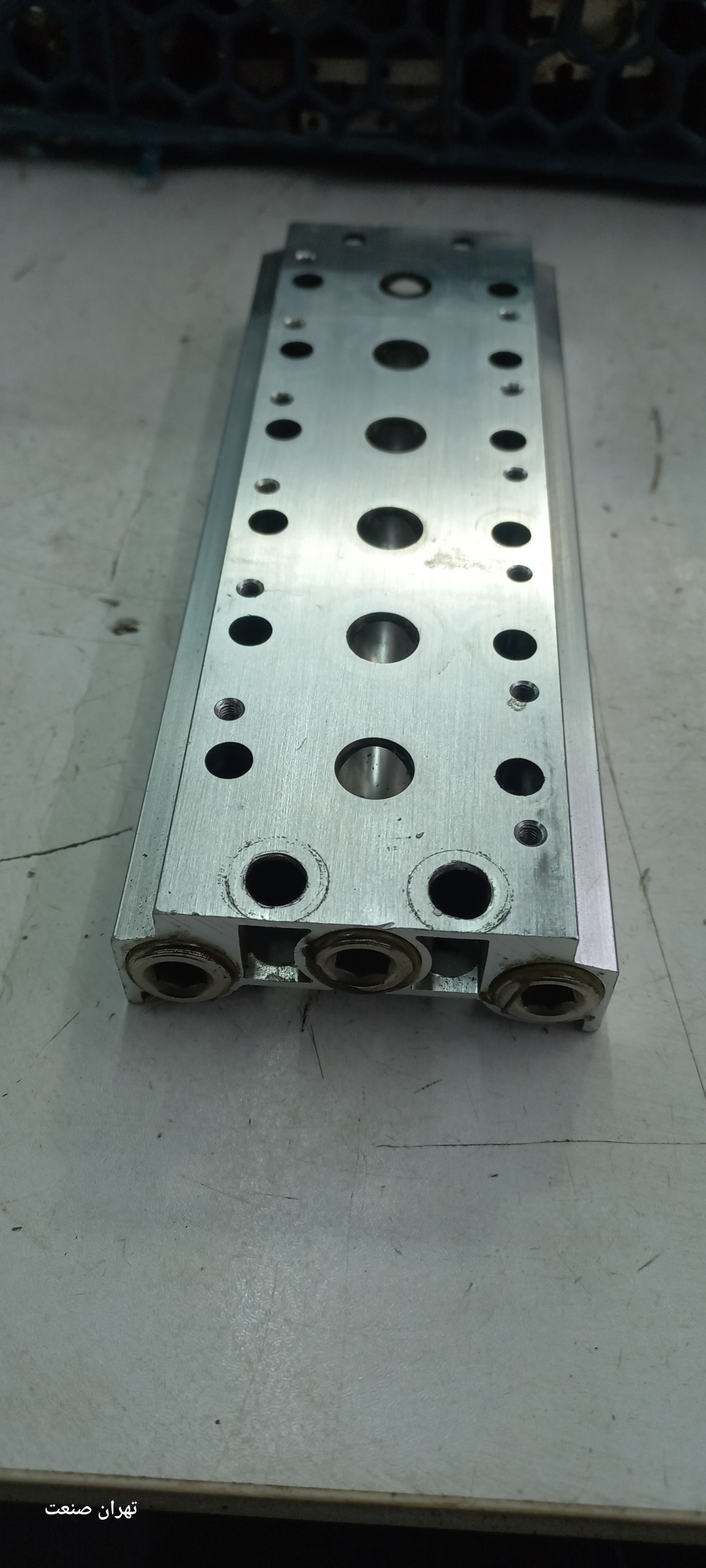 بلوکی شیر برقی پنوماتیک