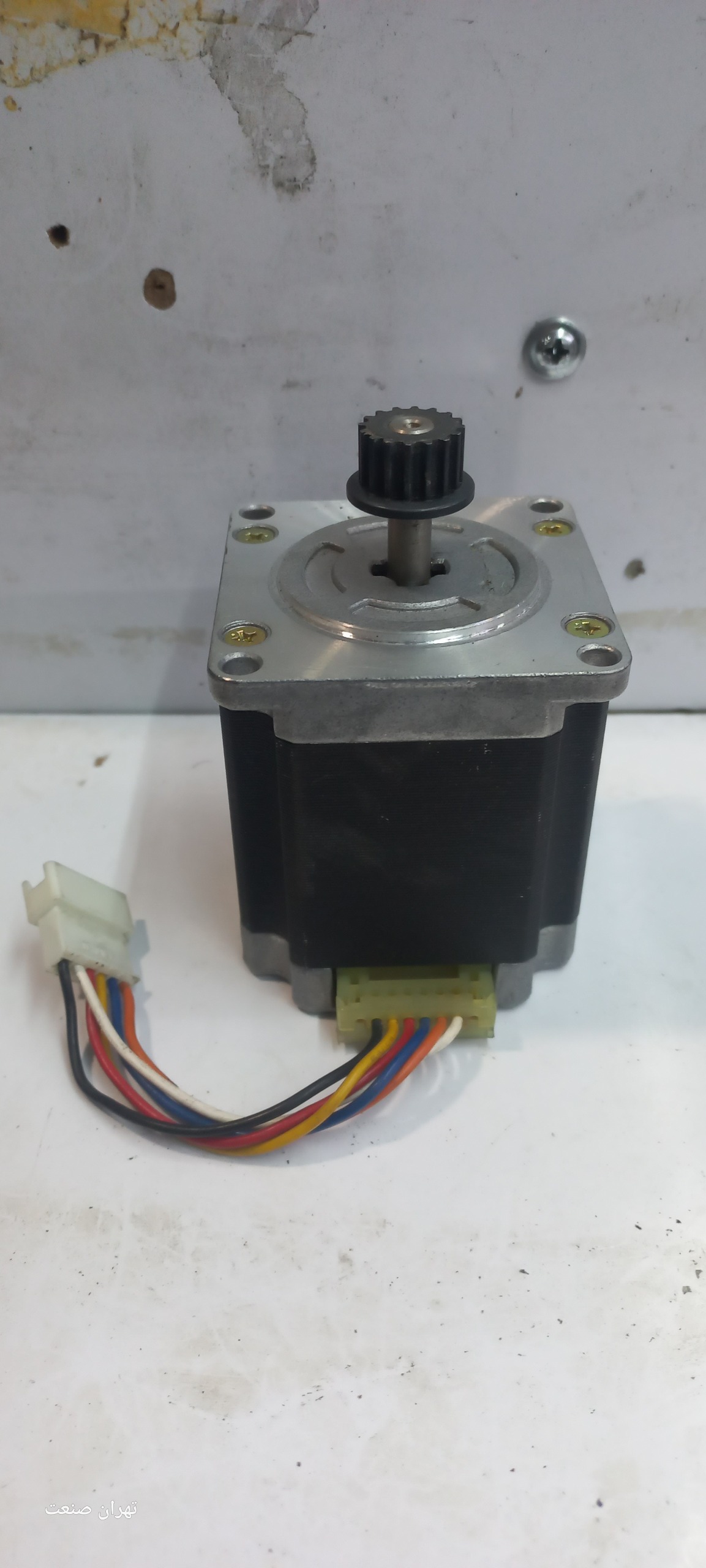 استپ موتور نما 23