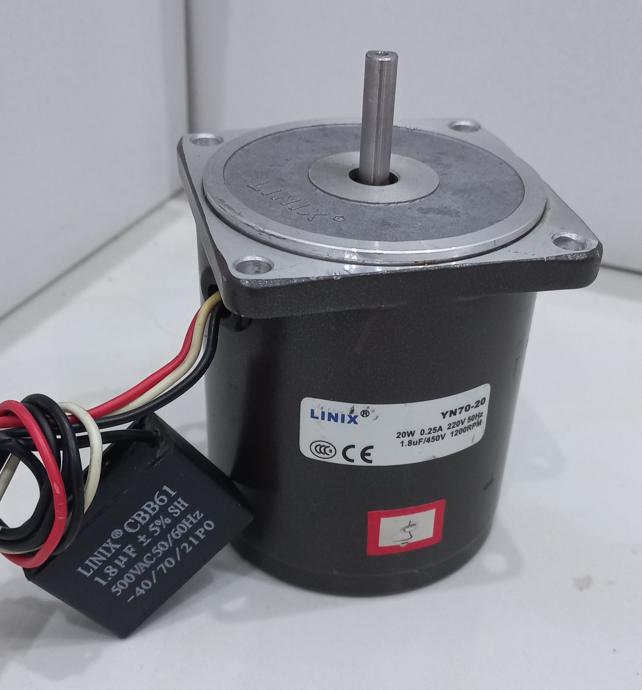 الکتروموتور تکفاز LENIX