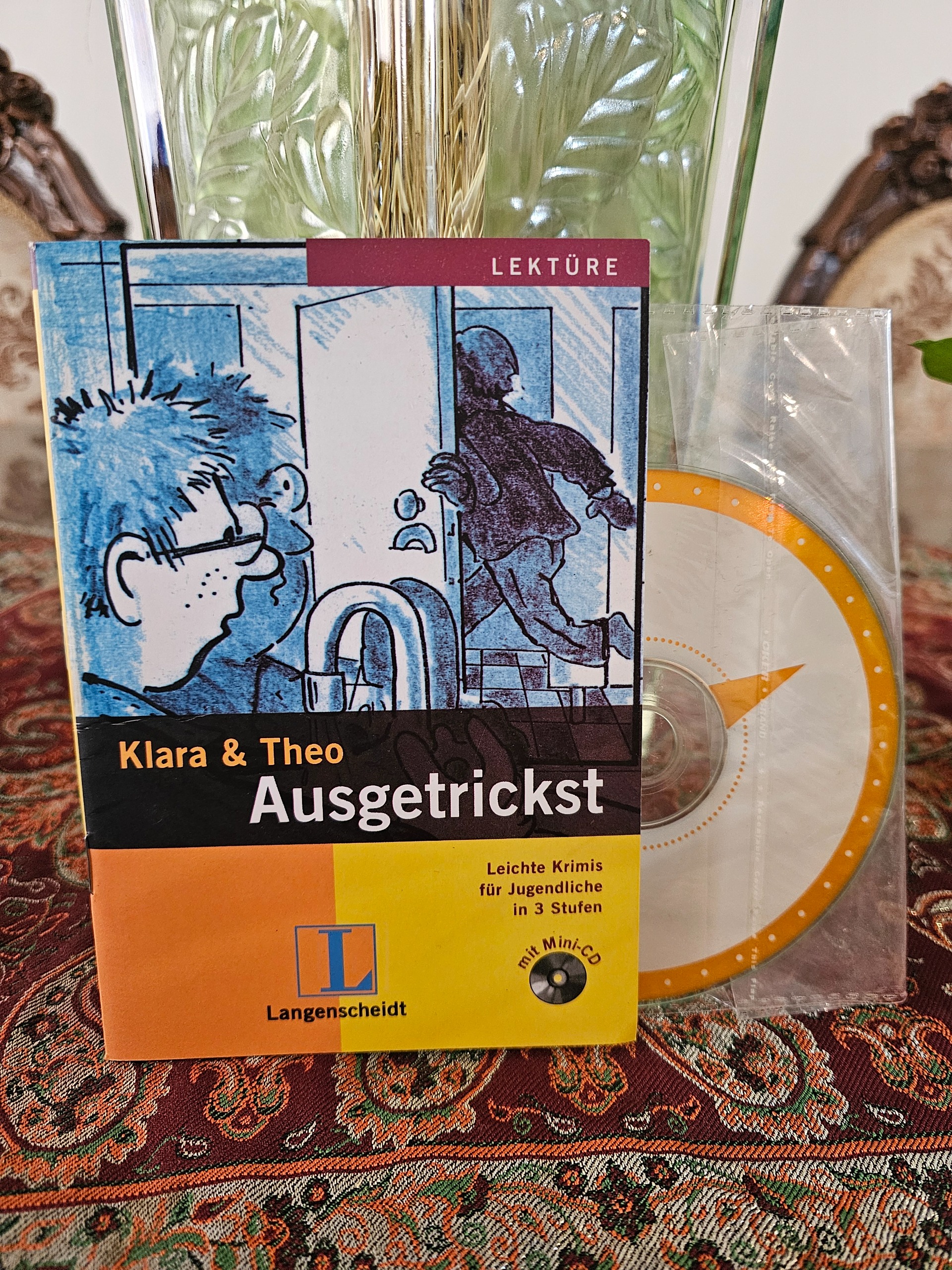 کتاب داستان آلمانی با سی دی  Ausgetrickst