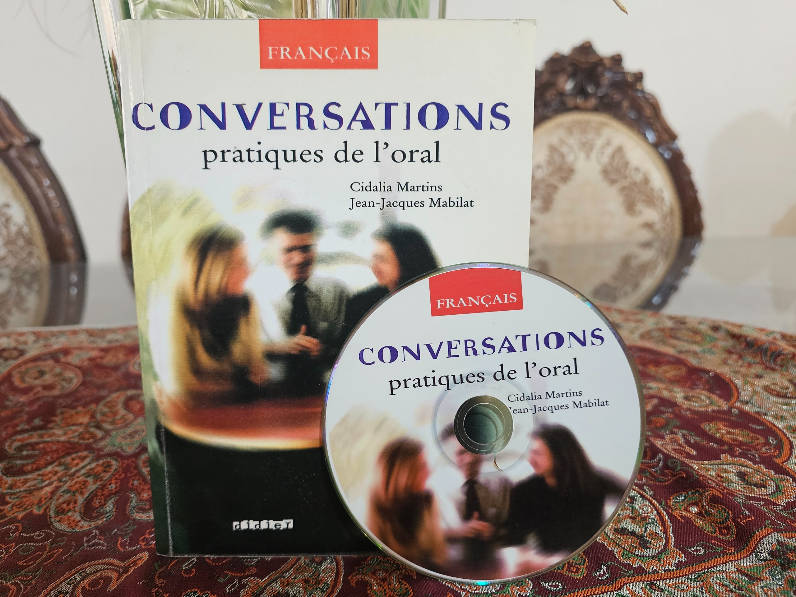 کتاب مکالمه فرانسه با سی دی