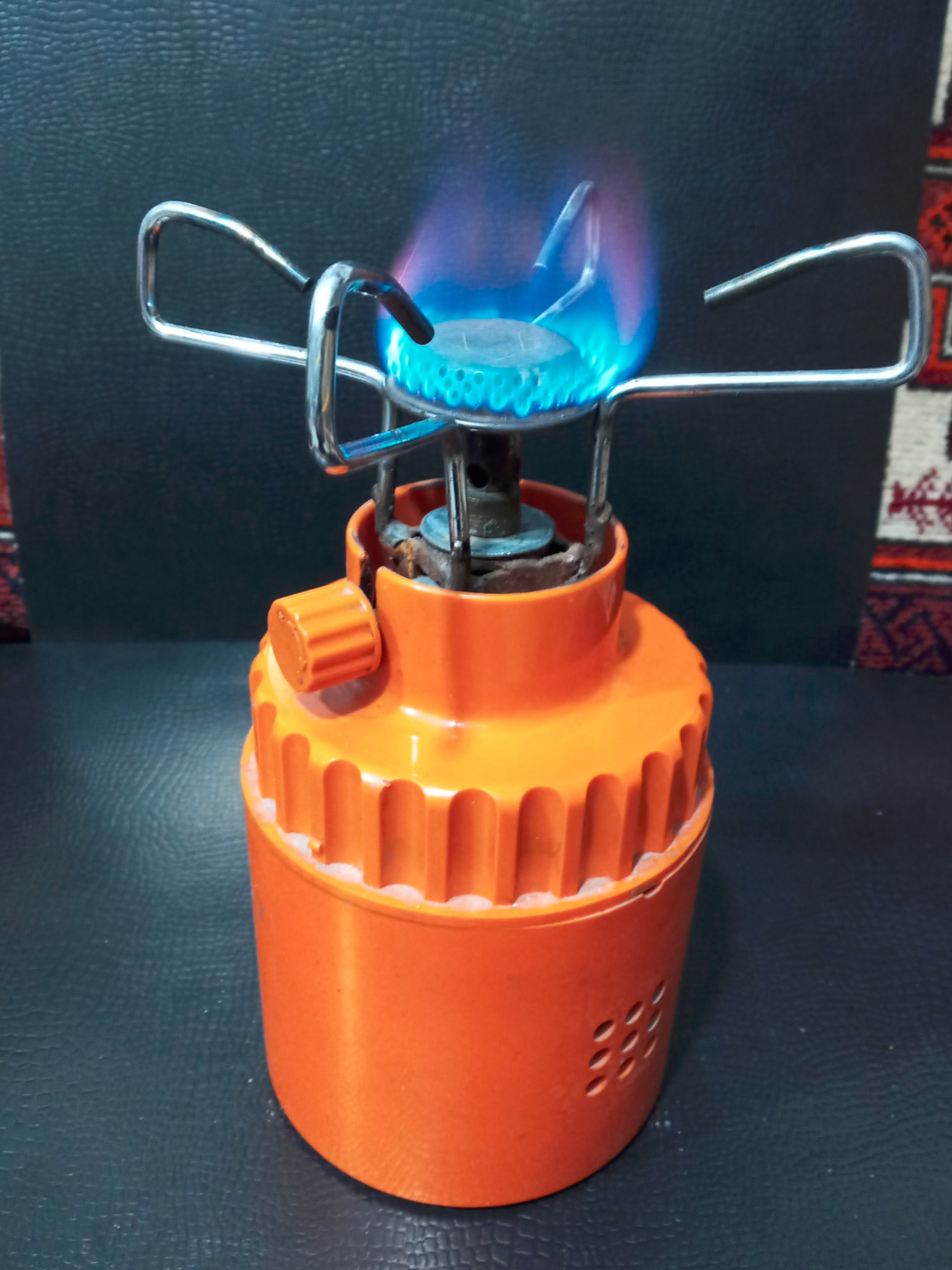 چراغ خوراک پزی کوهنوردی یا مسافرتی زیبا و شیک