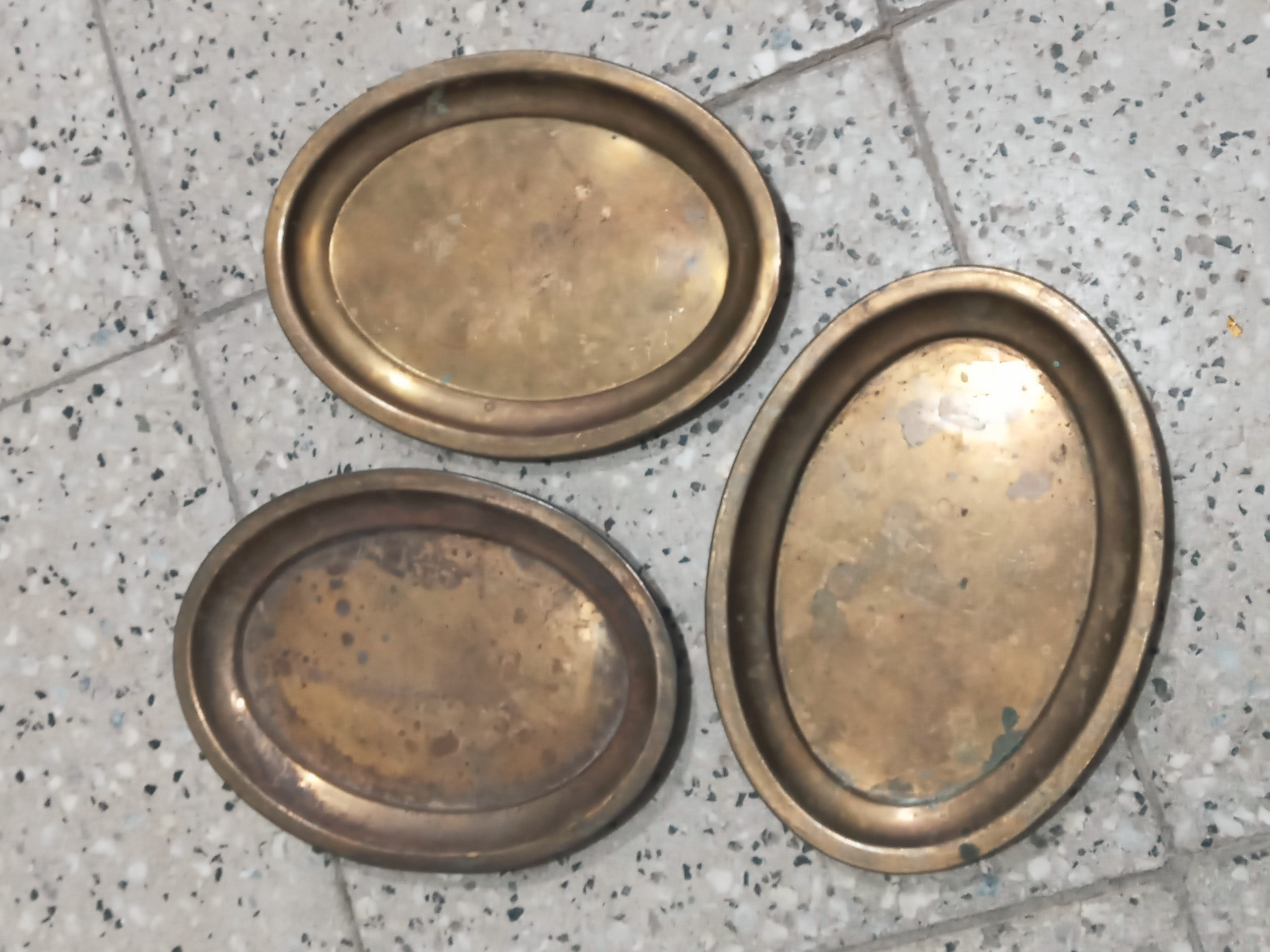 3 عدد سینی تک نفره فرمایشی قدیمی برنجی