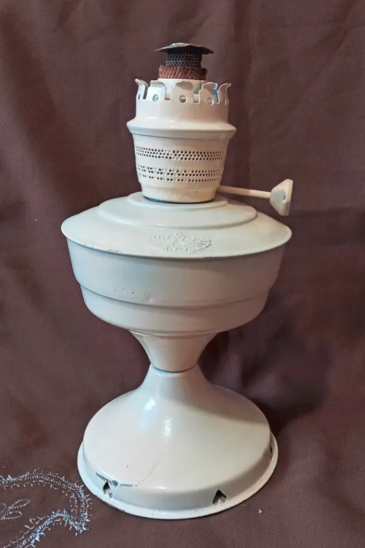 چراغ گردسوز قدیمی زیبا و کلکسیونی