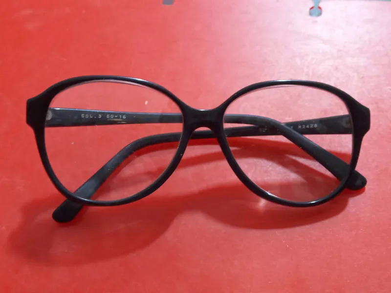 عینک قدیمی طبی کلکسیونی ش 18