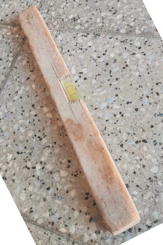 تراز چوبی قدیمی کلکسیونی