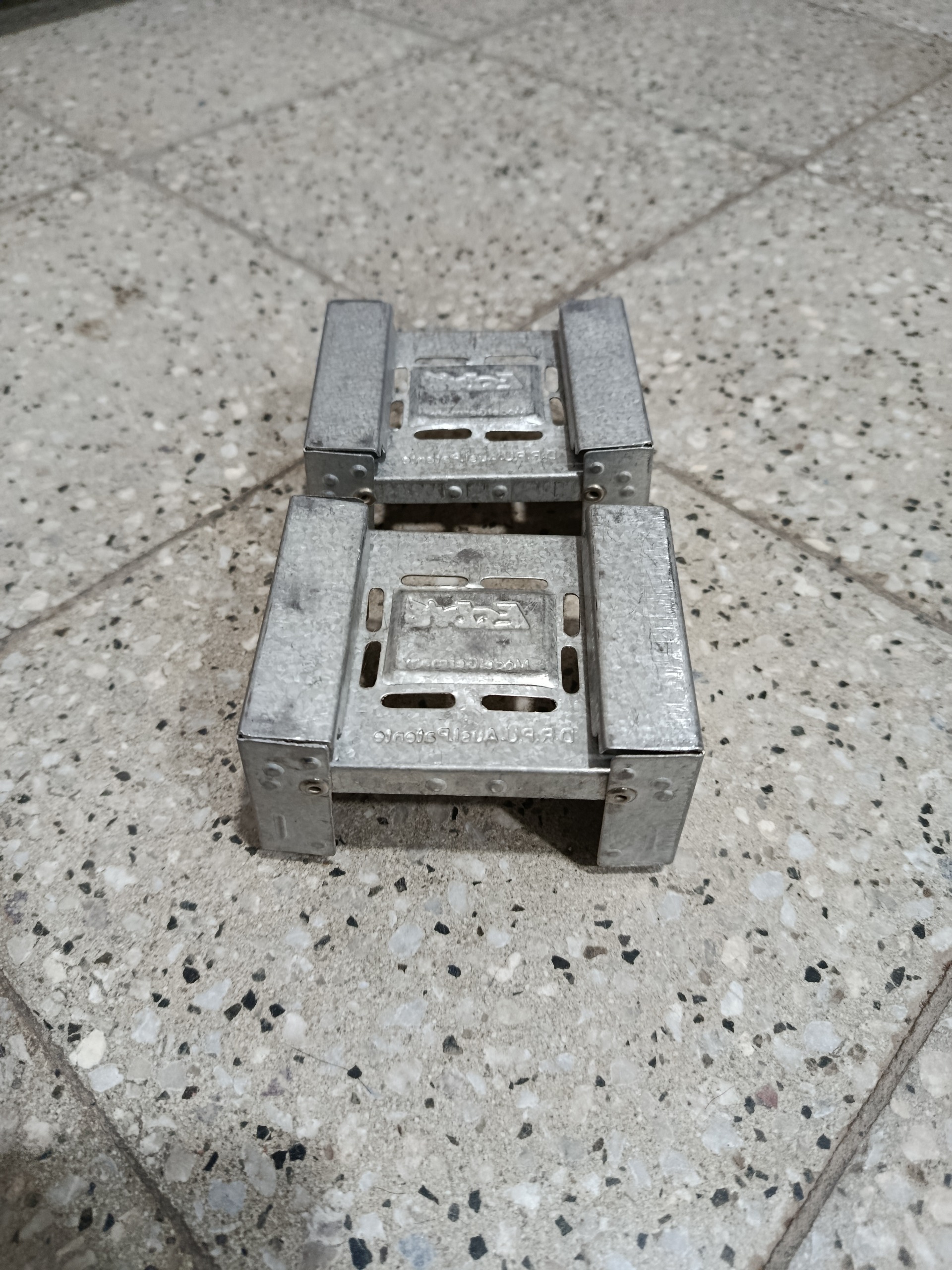 2 عدد منقل کوهنوردی طرح المانی