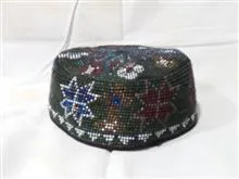 کلاه دستساز تمام منجوق بافی زیبا و کلکسیونی