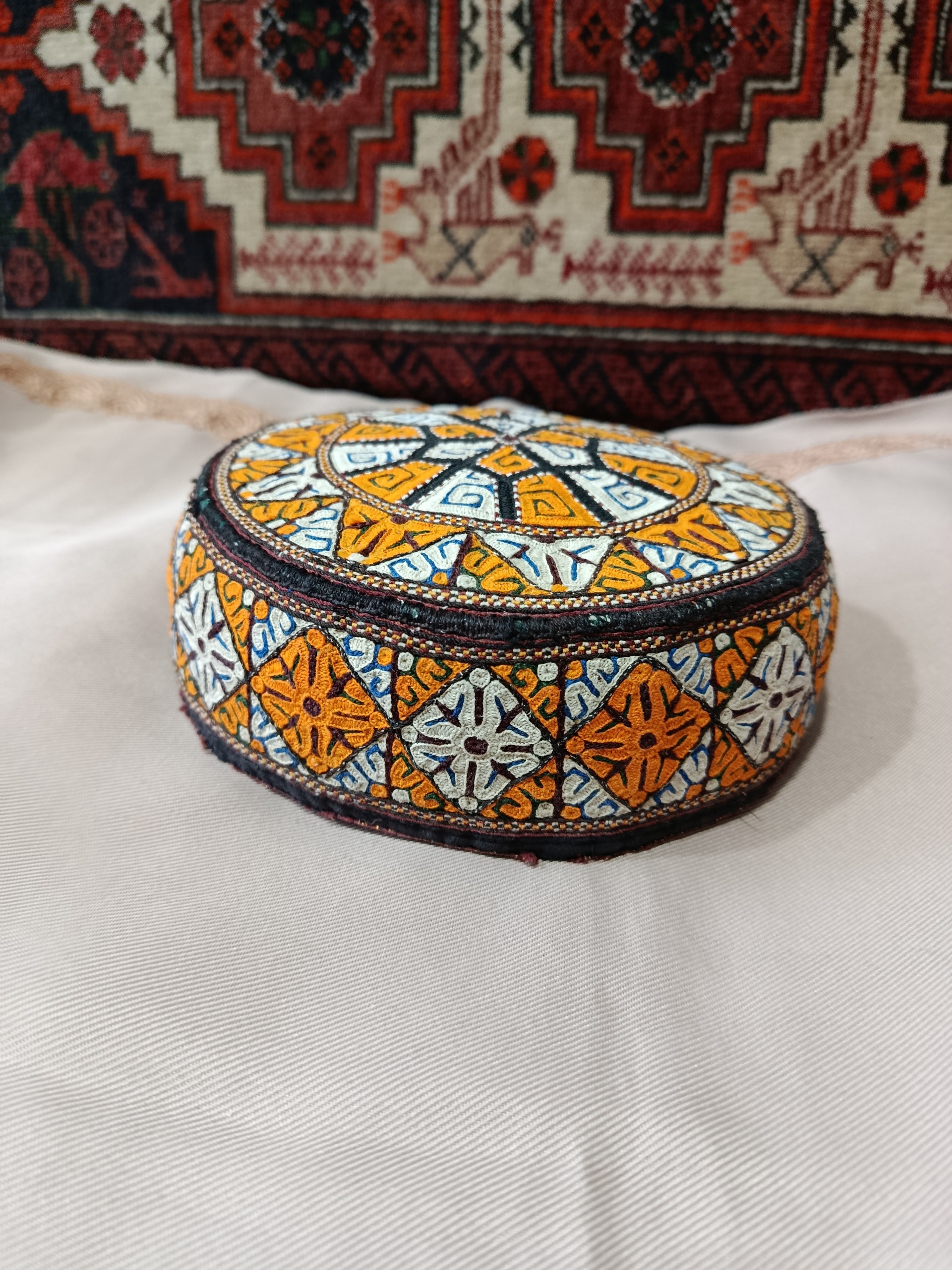 انتیک بخر..کلاه بسیار زیبا قدیمی ش 8