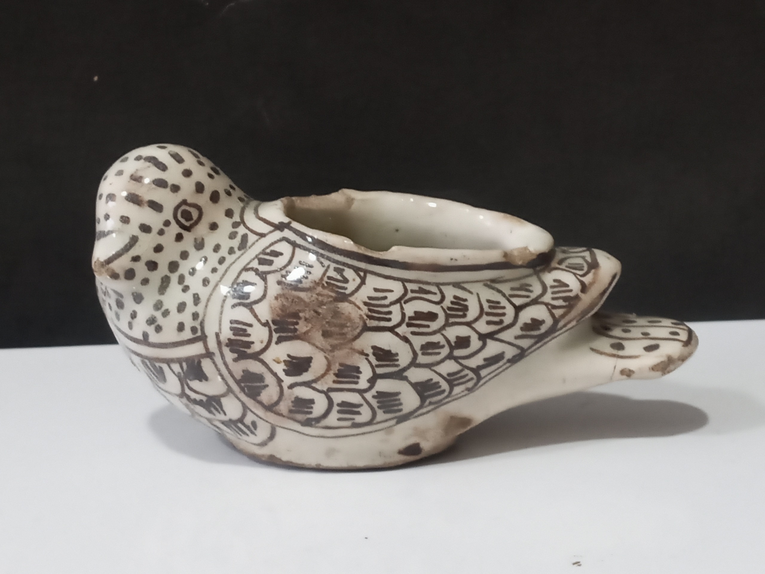 زیرسیگاری قاجاری زیبا و خاص معیوب