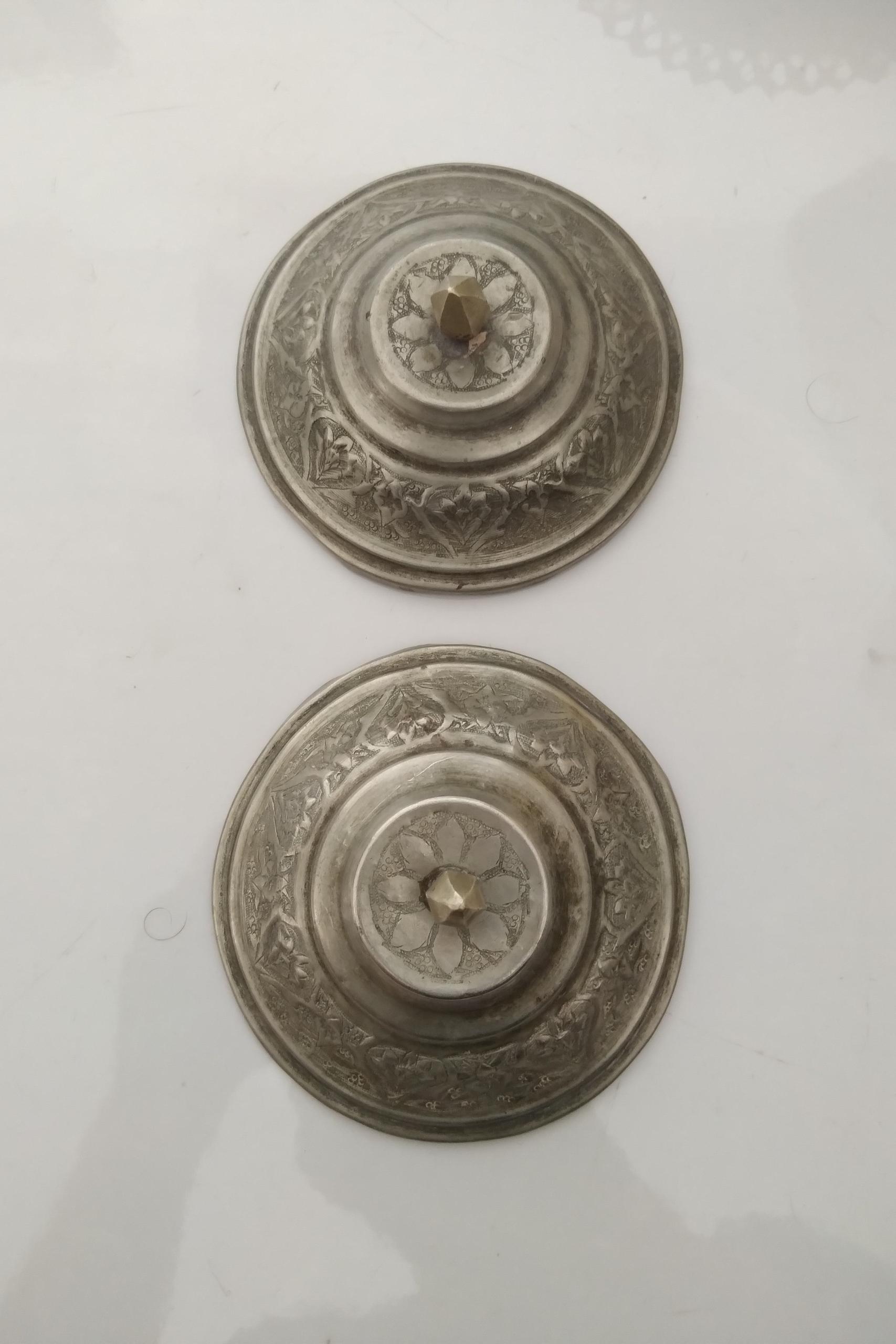 یک جفت سر قندان برنجی قدیمی