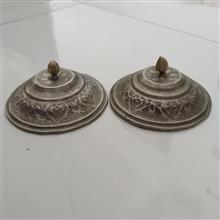 یک
