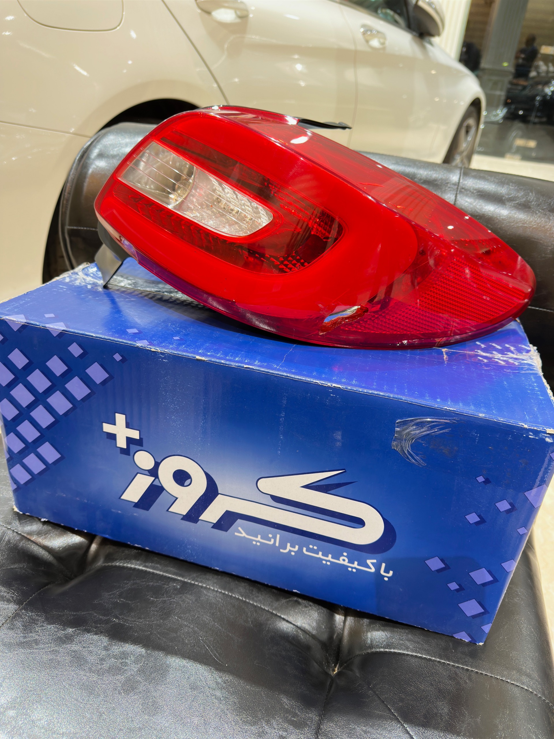 چراغ خطر عقب 207