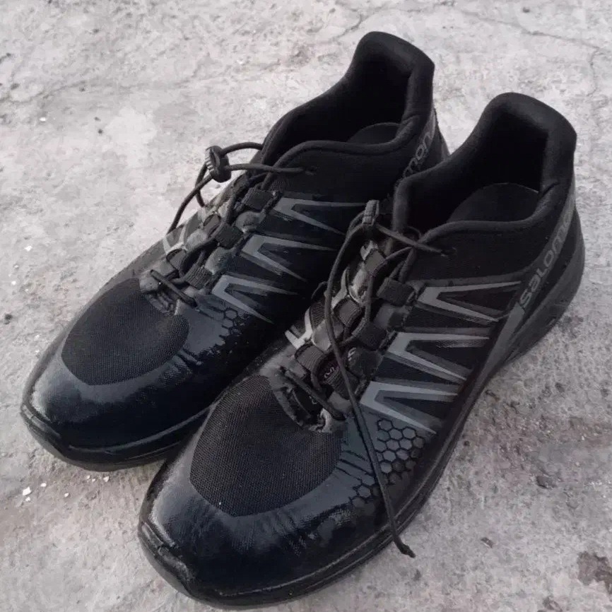 کفش سالومون اورجینال