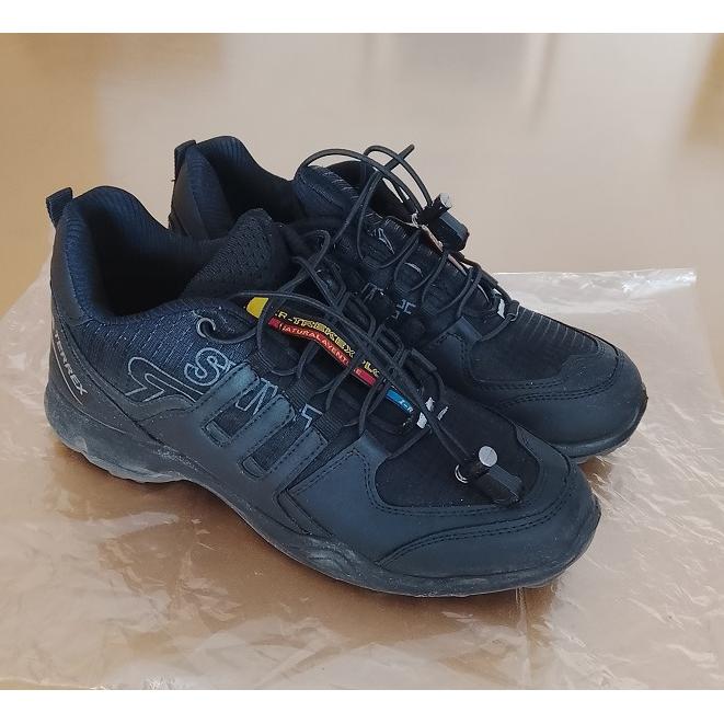 کفش ورزشی طرح آدیداس