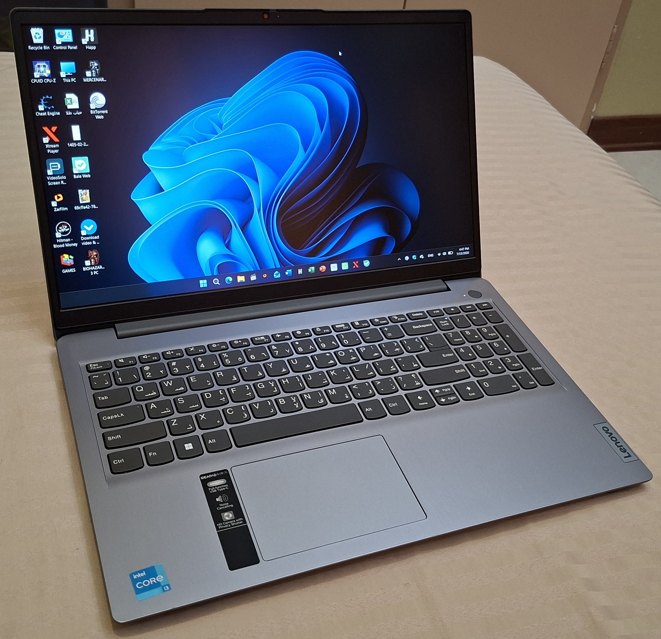 LENOVO IDEAPAD 3 Core i3