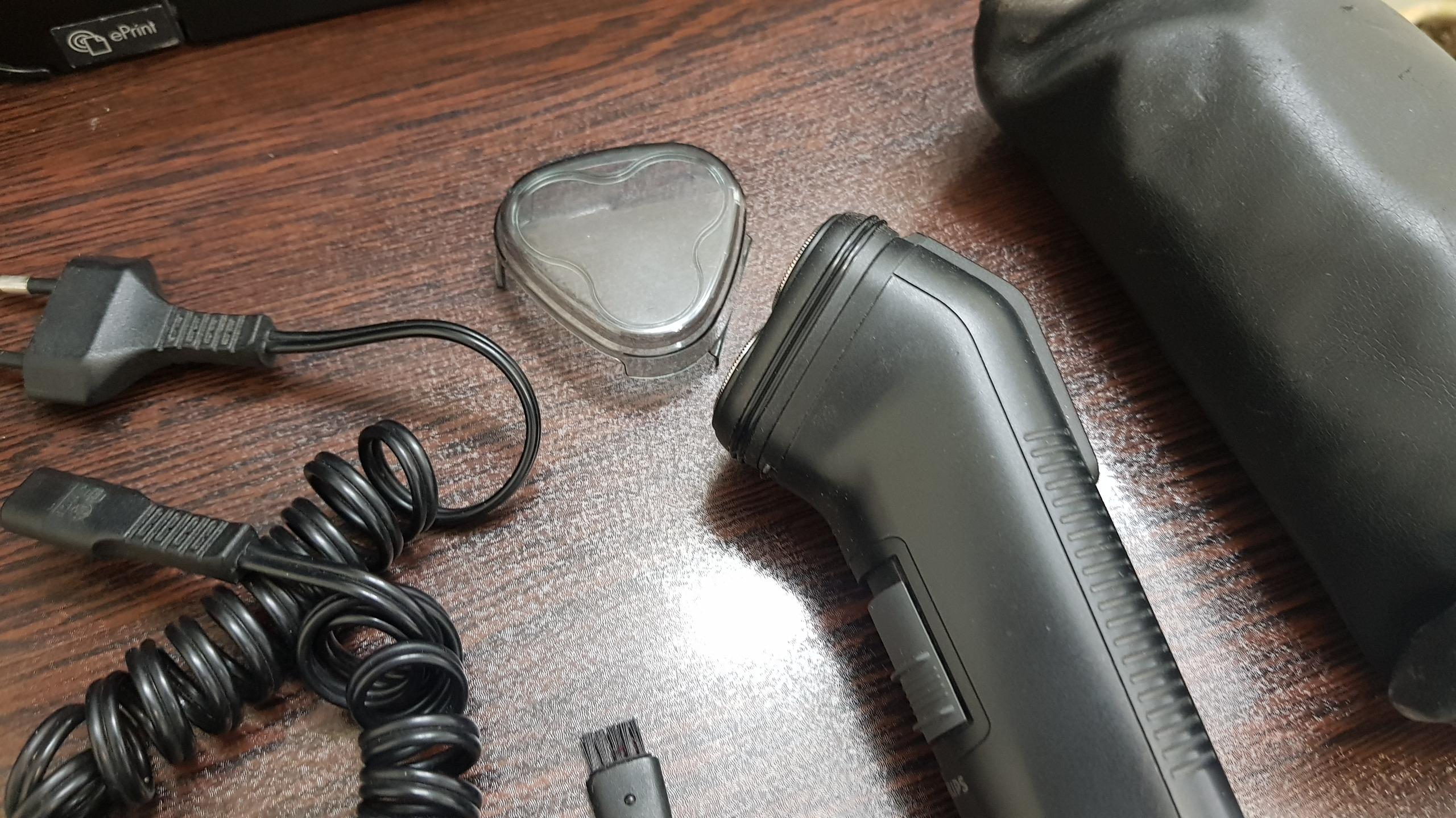 ریش تراش فلیپس