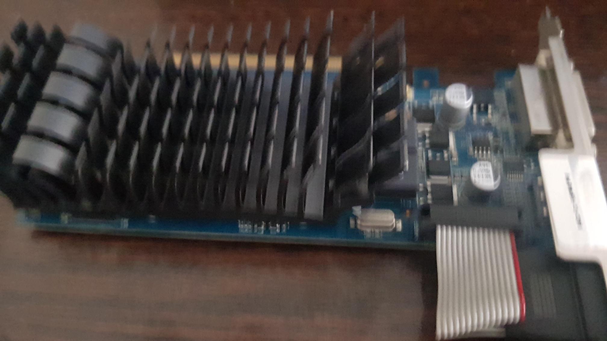 کارت گرافیک GT210 ایسوس