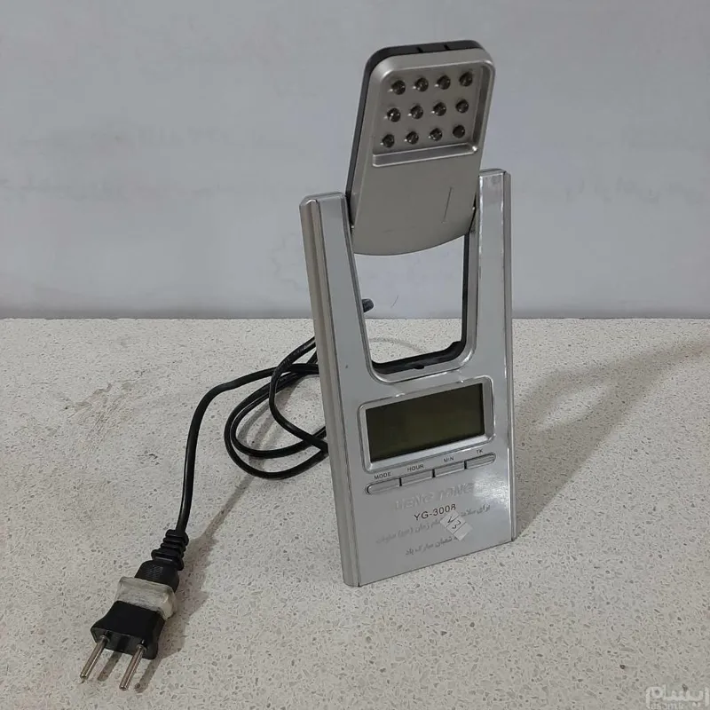 ساعت زنگ دار رومیزی چراغدار کد 48