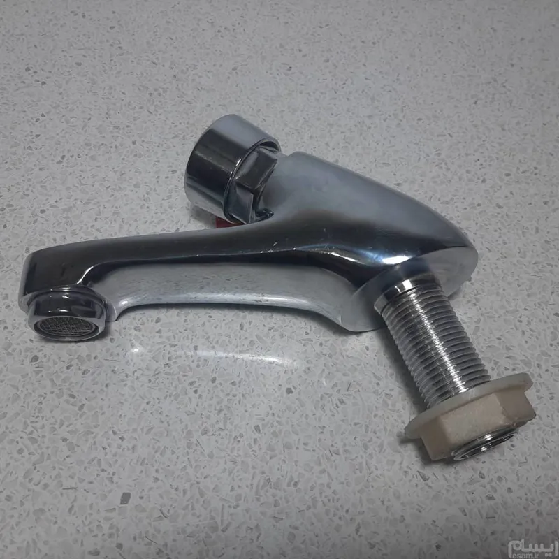 شیر آب فشاری برنجی کد 588