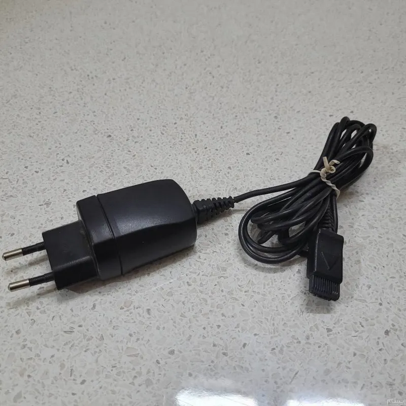 آداپتور 5 ولت 420 میلی آمپر کد 973